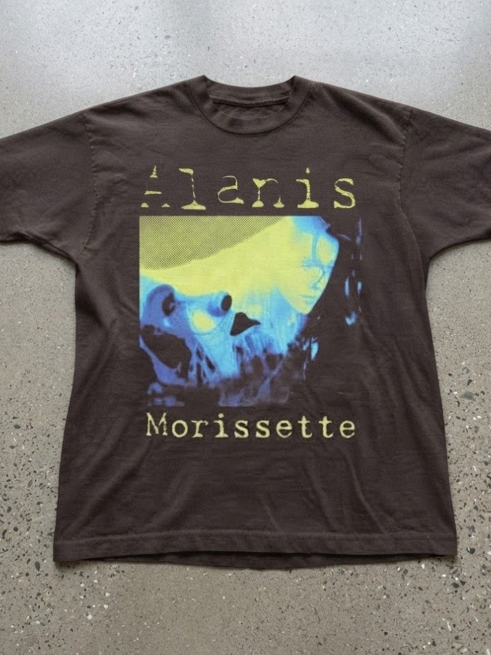 Alanis Morissette Heavy Cotton Gildan T-Shirt Concert Graphic Tee